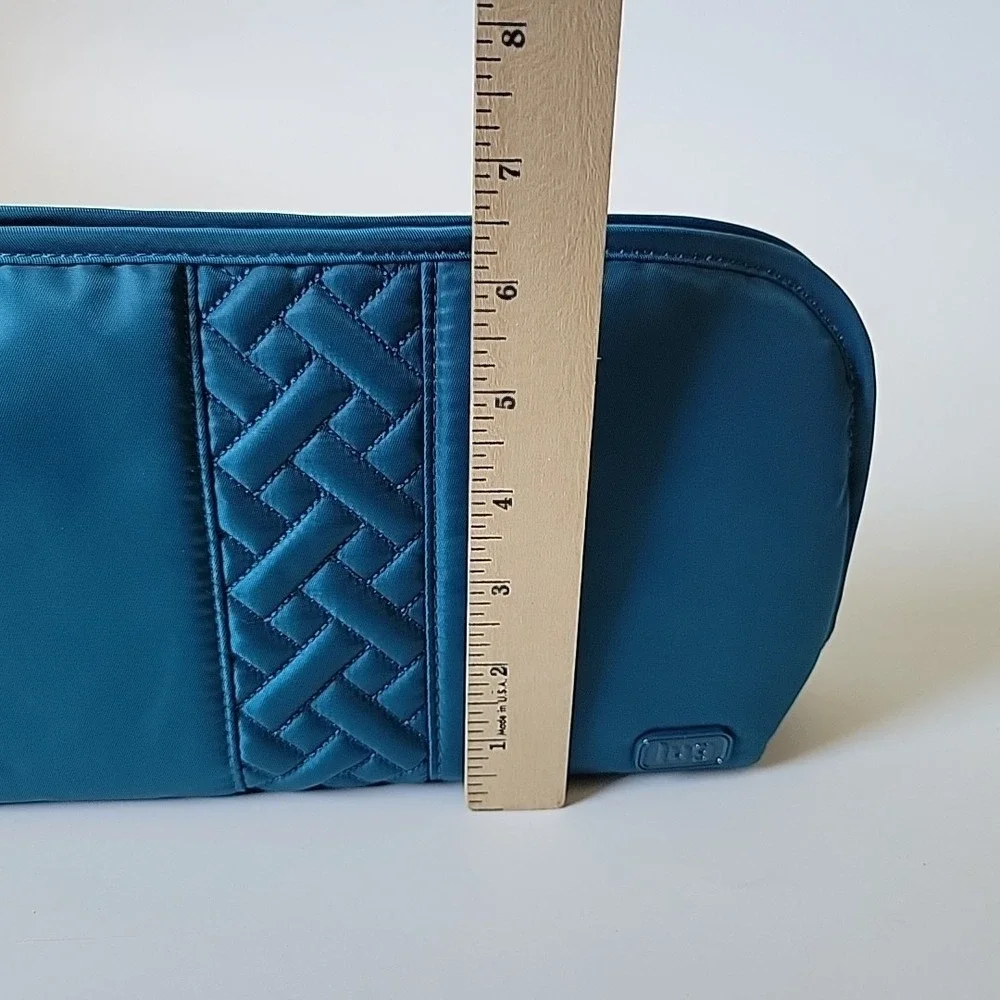 Lug Lay Flat Zip Cosmetic Case Teal Blue Make Up Minimalist Organization Travel